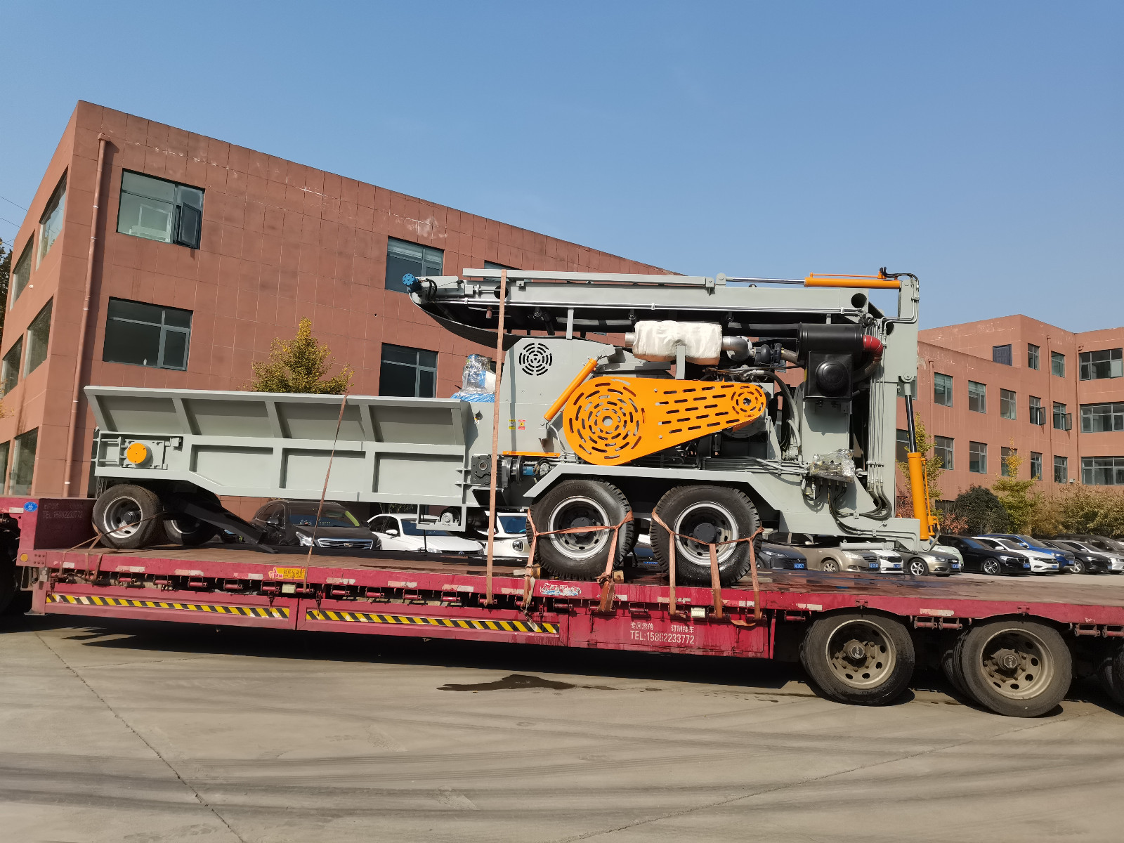 JP1400 Horizontal Grinder