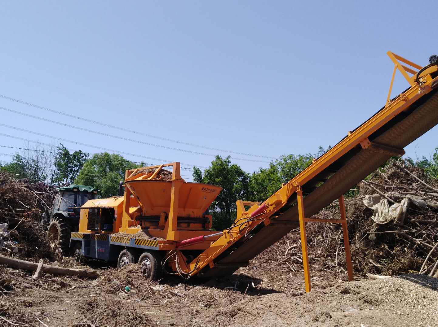 JP5000 Horizontal Grinder Diesel Drive Large Timber Processing Site