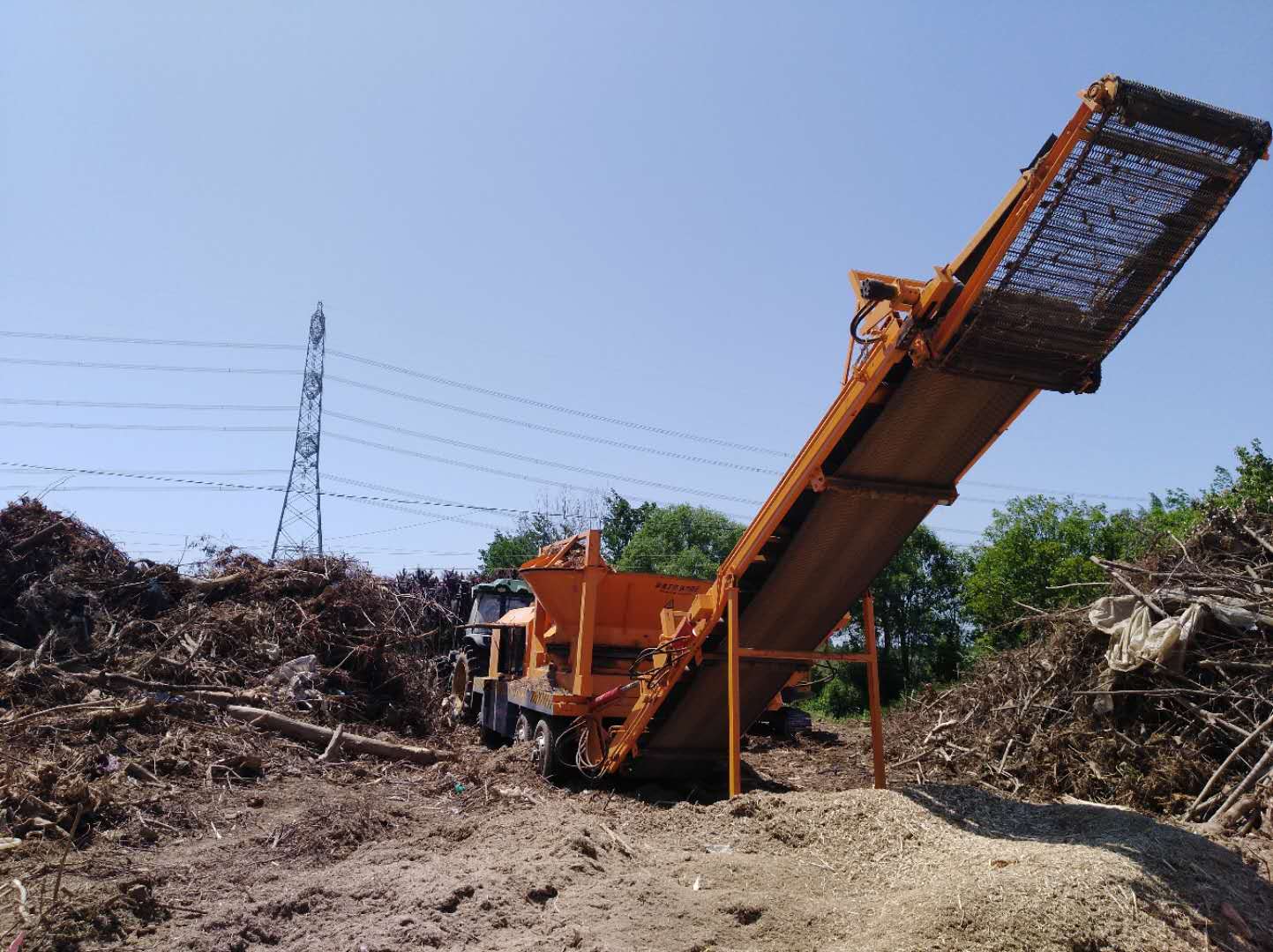 JP5000 Horizontal Grinder Diesel Drive Large Timber Processing Site