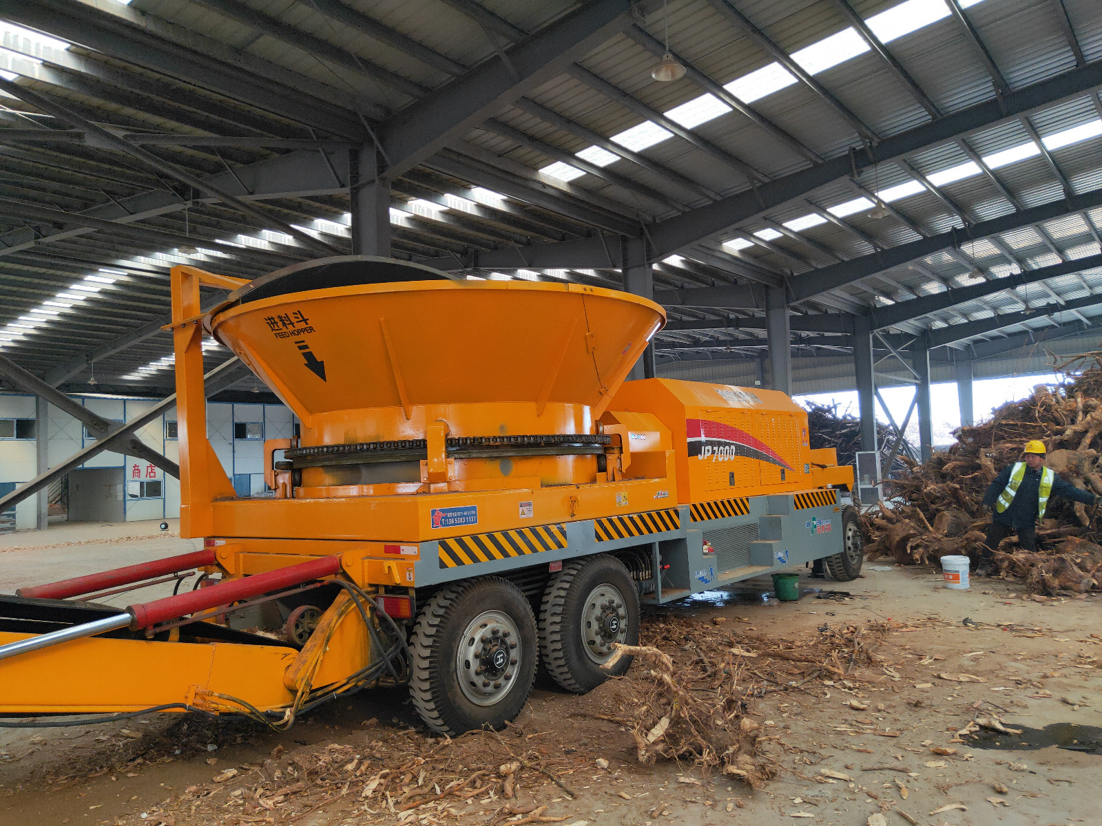 JP7000 Horizontal Grinder Diesel Drive Heavy Duty Biomass Processing Site