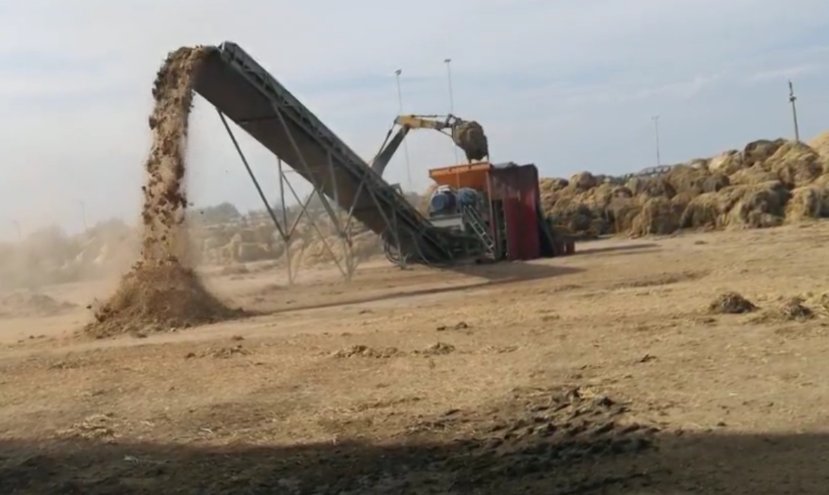 Straw Bale Shredder Biomass Fuel Processing Site