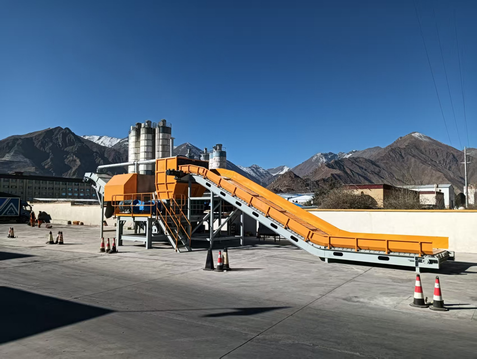 Bulky Waste Shredding Line Urban Furniture Waste Recycling Project