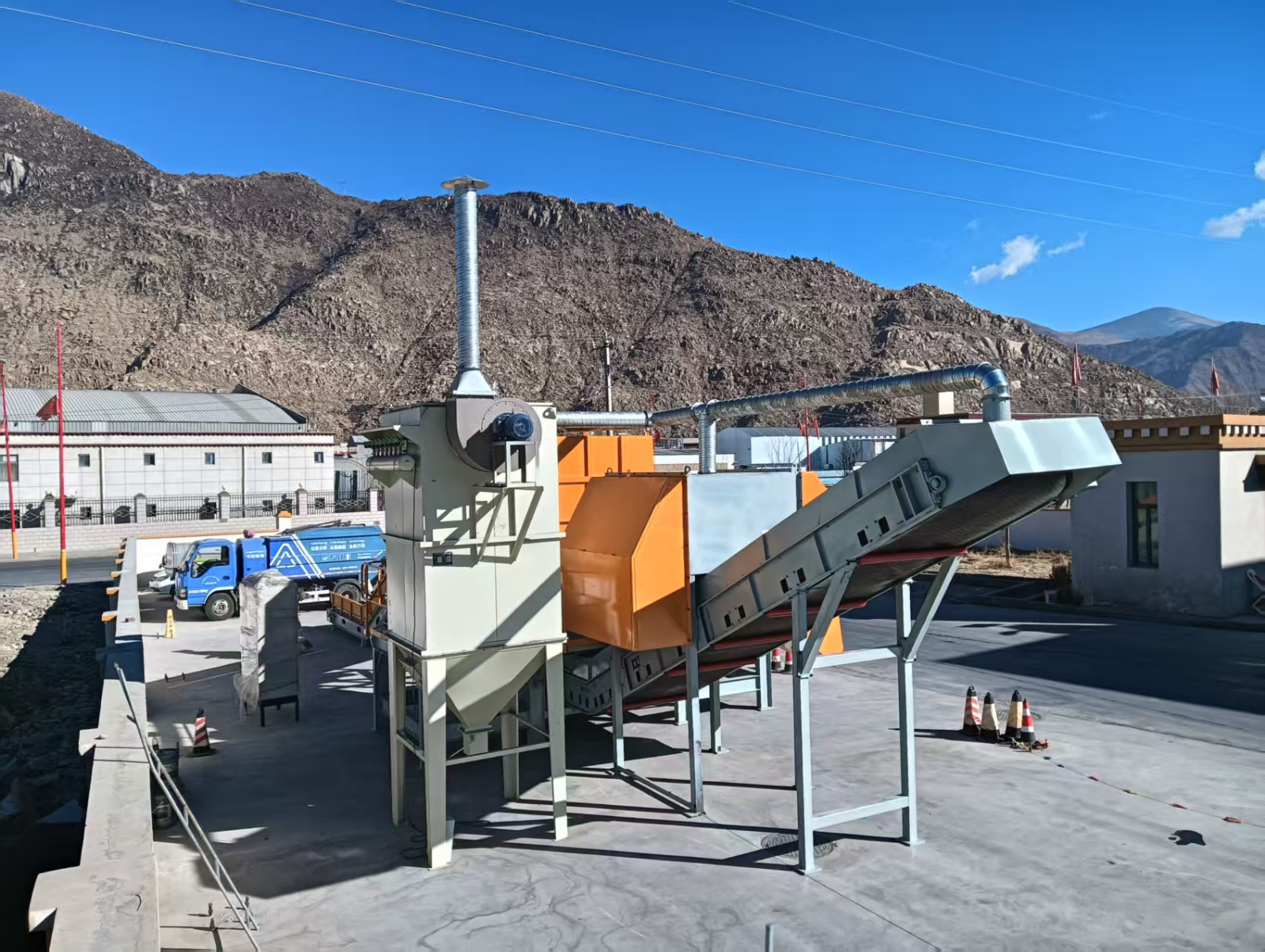 Bulky Waste Shredding Line Urban Furniture Waste Recycling Project