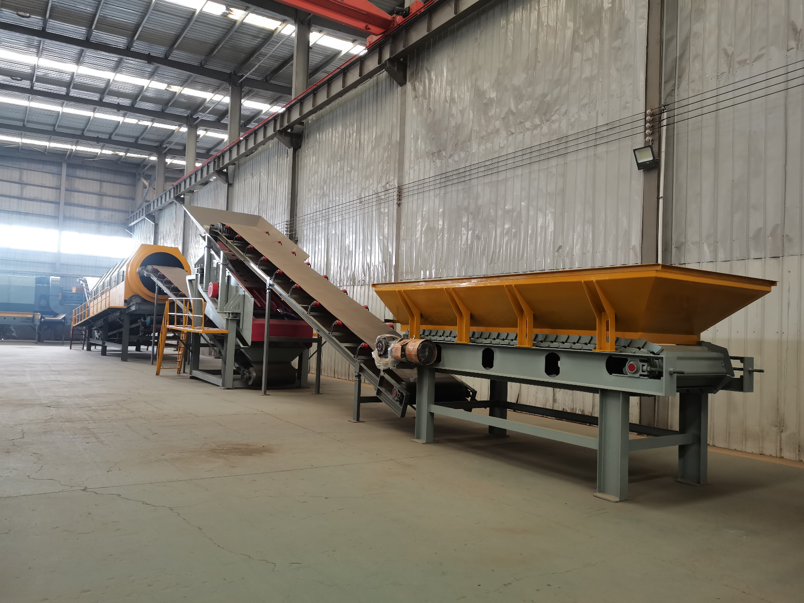 Municipal Solid Waste Sorting Line